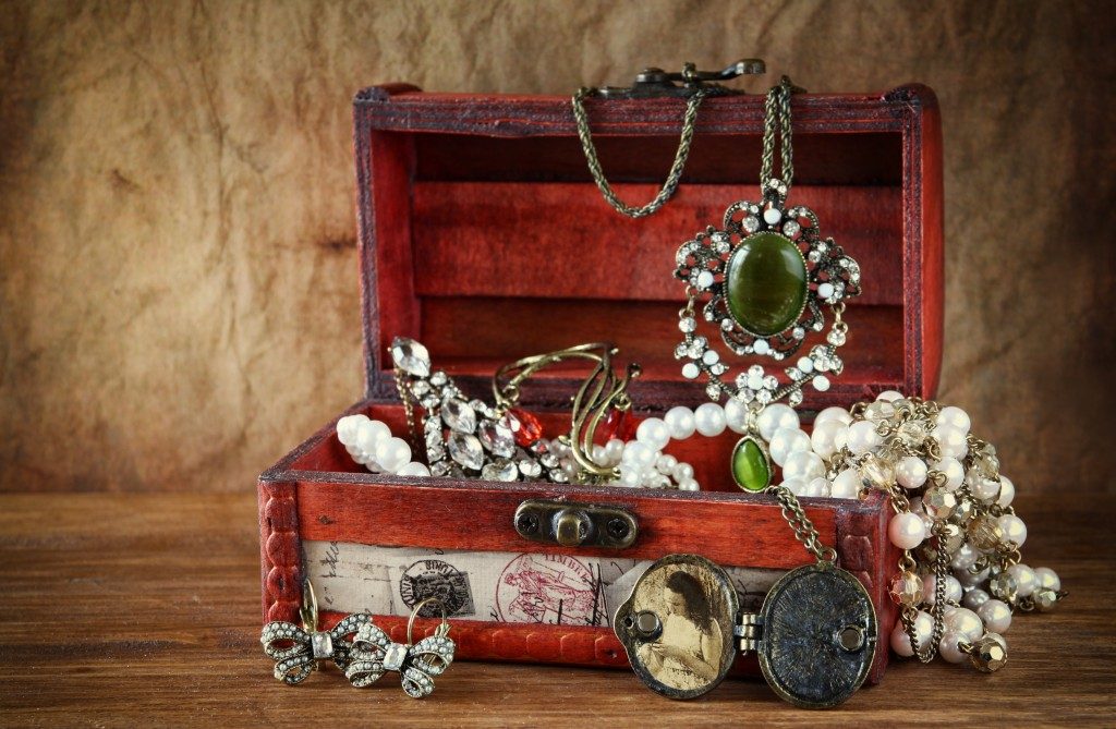 Treasure box of jewelry
