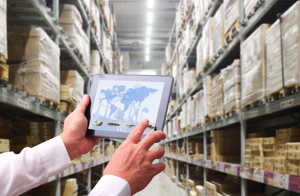 Utilizing technology for warehousing